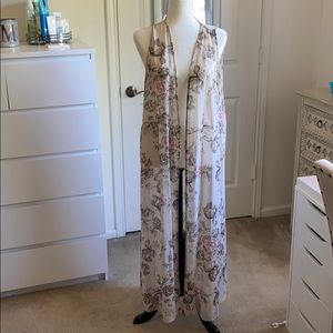 Floral chiffon duster NWT